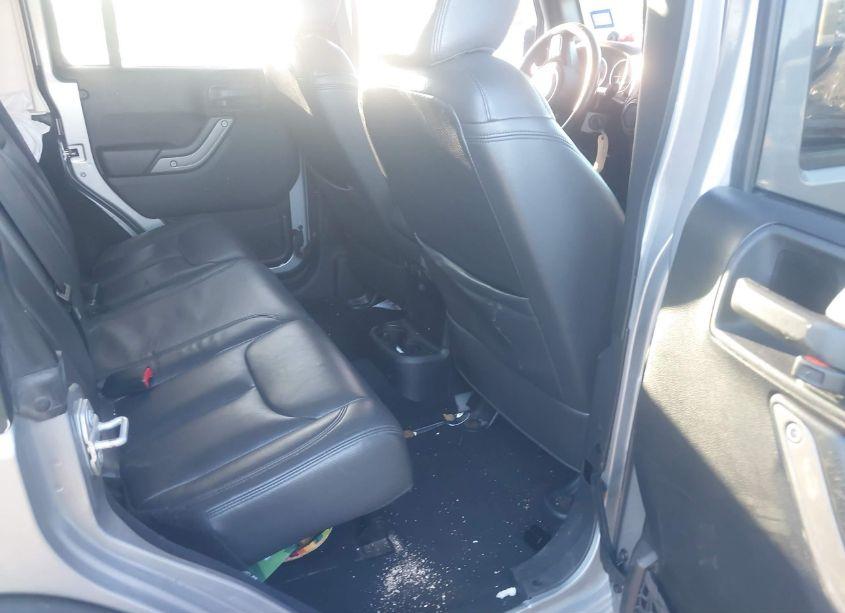 Photo 8 of 2015 Jeep Wrangler UNLIMITED SPORT (VIN 1C4BJWDG4FL520225)