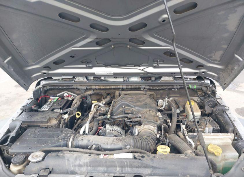 Photo 10 of 2015 Jeep Wrangler UNLIMITED SPORT (VIN 1C4BJWDG4FL557193)