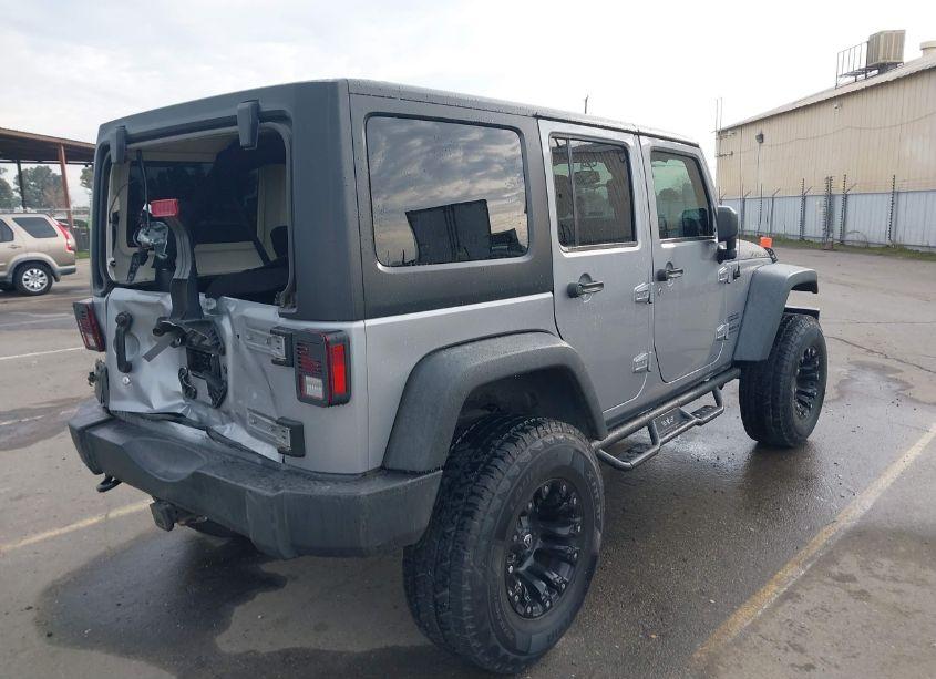 Photo 4 of 2015 Jeep Wrangler UNLIMITED SPORT (VIN 1C4BJWDG4FL557193)