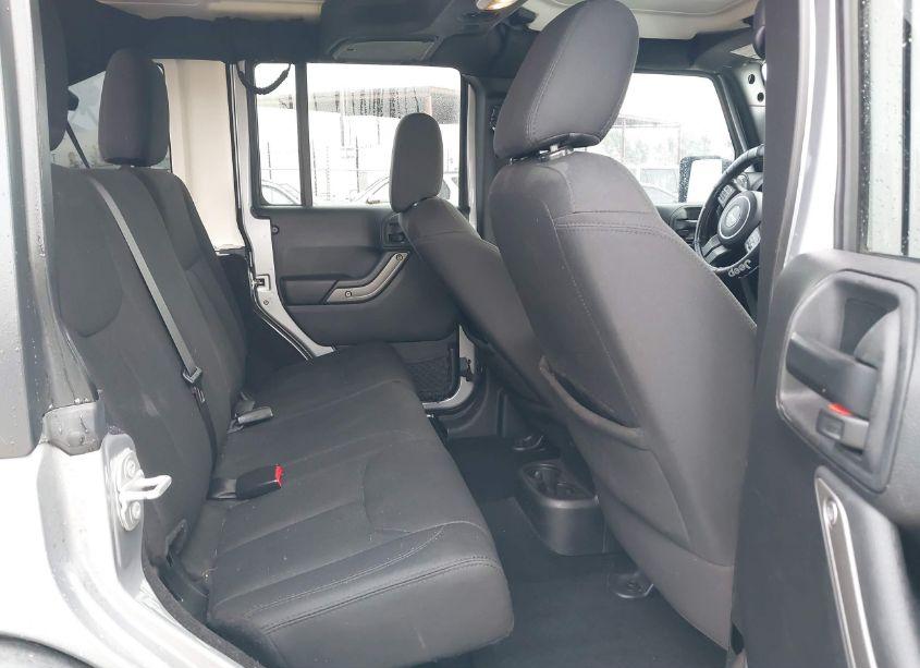 Photo 8 of 2015 Jeep Wrangler UNLIMITED SPORT (VIN 1C4BJWDG4FL557193)