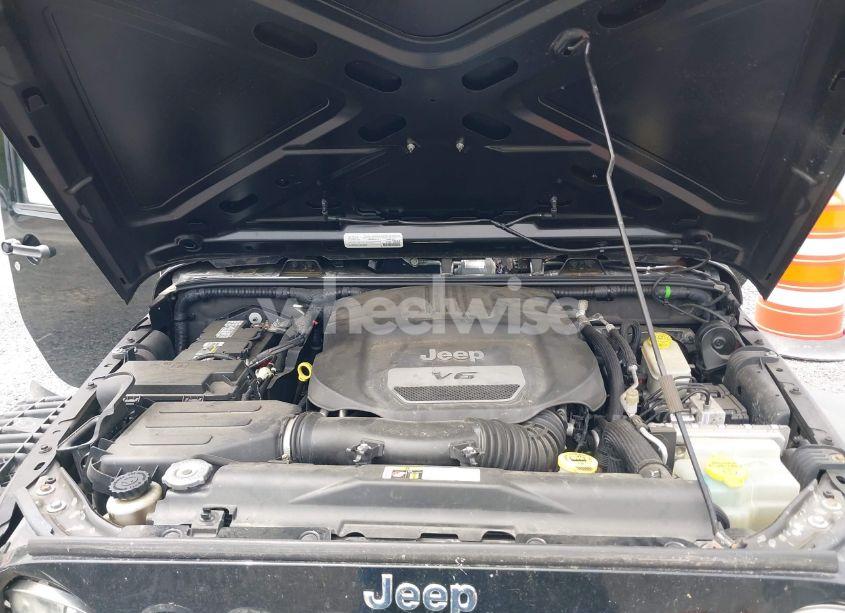 Photo 10 of 2015 Jeep Wrangler UNLIMITED SPORT (VIN 1C4BJWDG4FL668407)