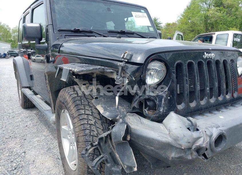 Photo 6 of 2015 Jeep Wrangler UNLIMITED SPORT (VIN 1C4BJWDG4FL668407)