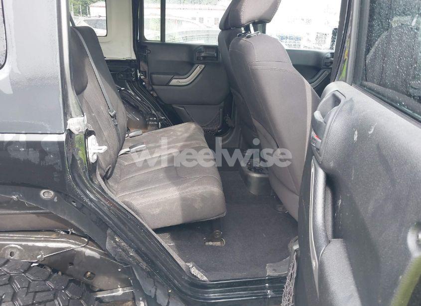 Photo 8 of 2015 Jeep Wrangler UNLIMITED SPORT (VIN 1C4BJWDG4FL687829)