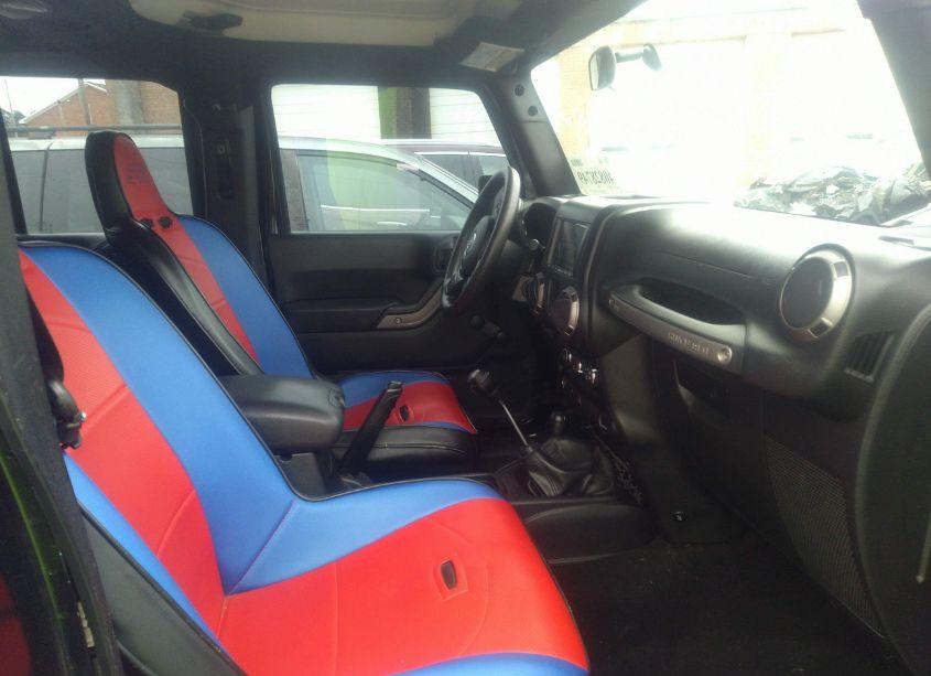 Photo 5 of 2015 Jeep Wrangler UNLIMITED SPORT (VIN 1C4BJWDG4FL737614)