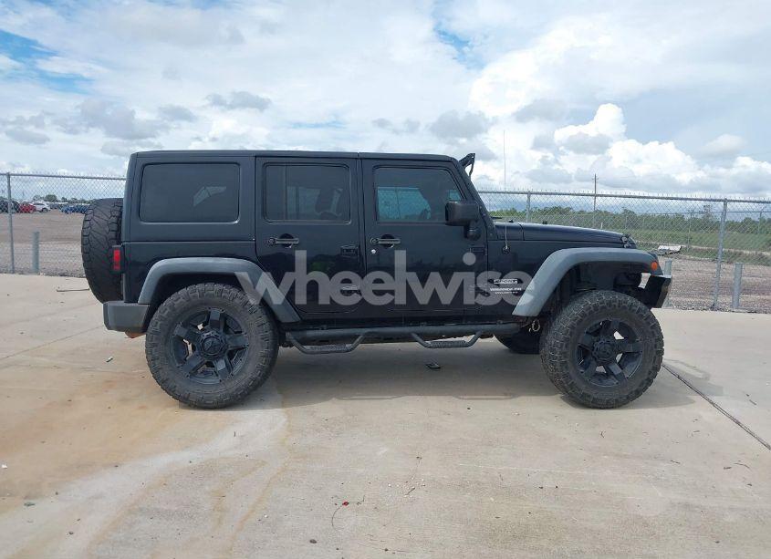 Photo 12 of 2016 Jeep Wrangler UNLIMITED SPORT (VIN 1C4BJWDG4GL103477)