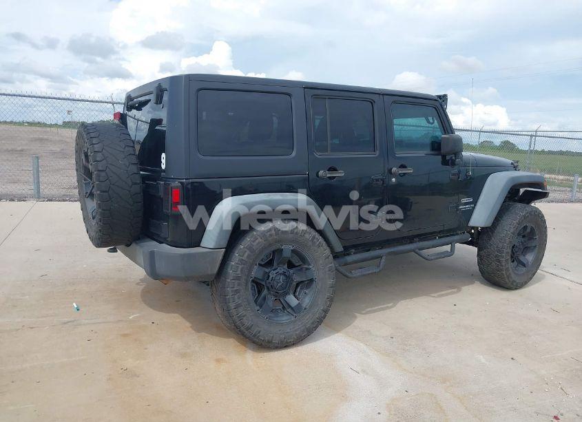 Photo 4 of 2016 Jeep Wrangler UNLIMITED SPORT (VIN 1C4BJWDG4GL103477)