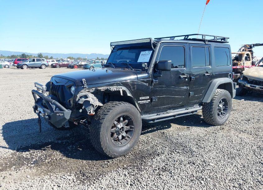Photo 2 of 2016 Jeep Wrangler UNLIMITED SPORT (VIN 1C4BJWDG4GL145115)