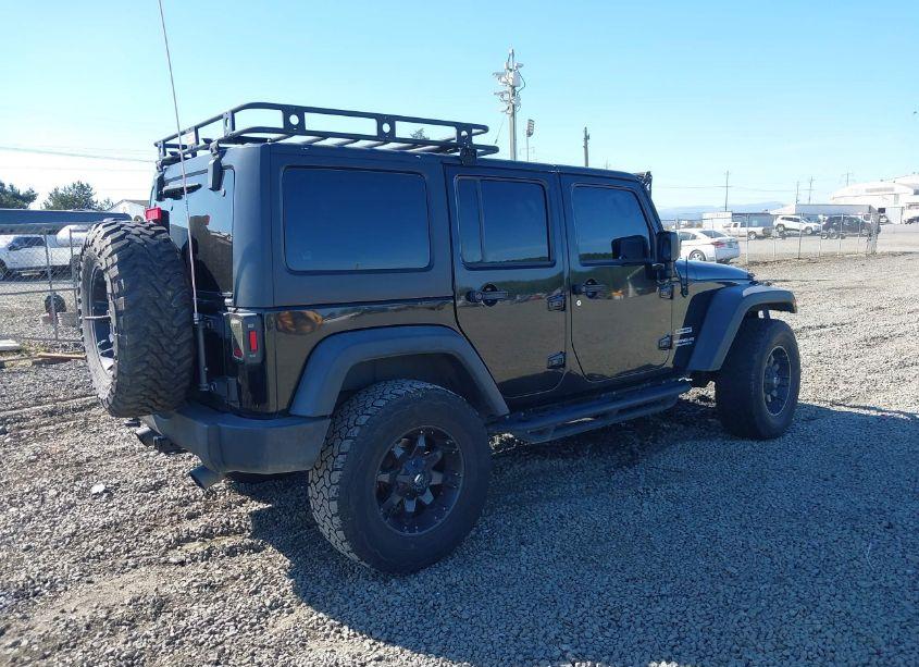 Photo 4 of 2016 Jeep Wrangler UNLIMITED SPORT (VIN 1C4BJWDG4GL145115)