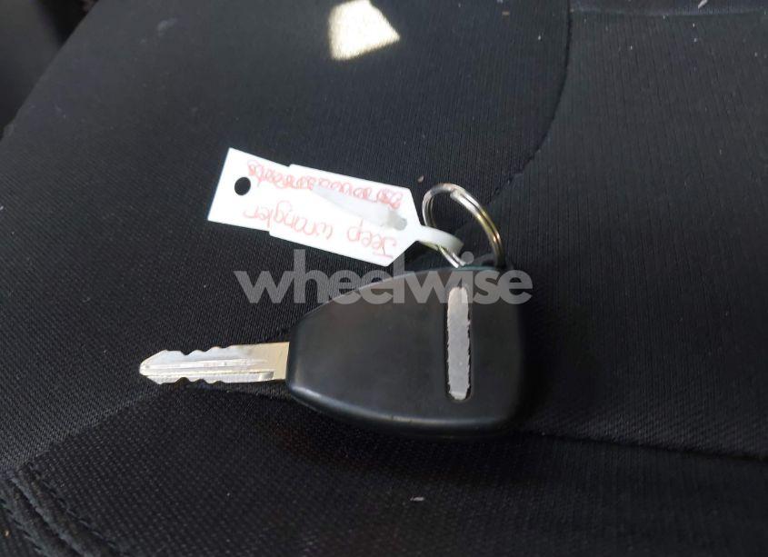 Photo 11 of 2016 Jeep Wrangler UNLIMITED SPORT (VIN 1C4BJWDG4GL161282)