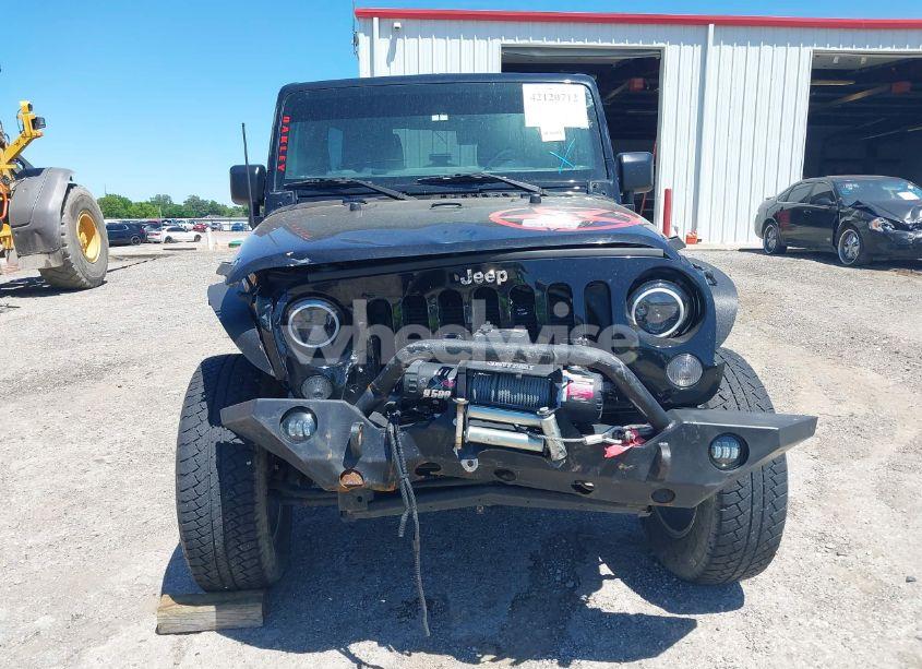 Photo 12 of 2016 Jeep Wrangler UNLIMITED SPORT (VIN 1C4BJWDG4GL161282)
