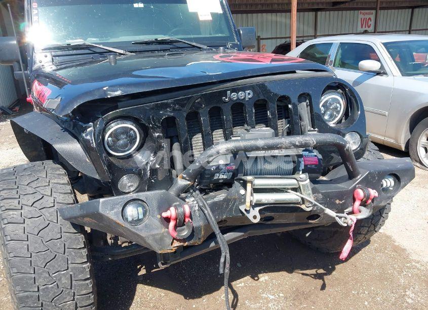 Photo 6 of 2016 Jeep Wrangler UNLIMITED SPORT (VIN 1C4BJWDG4GL161282)