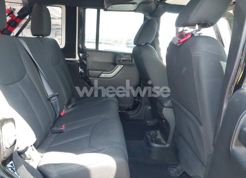 Photo 8 of 2016 Jeep Wrangler UNLIMITED SPORT (VIN 1C4BJWDG4GL161282)