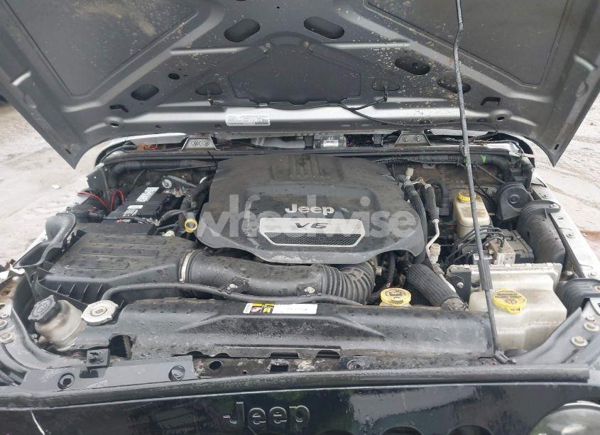 Photo 10 of 2016 Jeep Wrangler UNLIMITED WILLYS WHEELER (VIN 1C4BJWDG4GL204728)