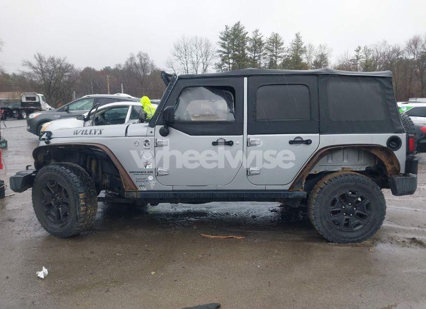 Photo 14 of 2016 Jeep Wrangler UNLIMITED WILLYS WHEELER (VIN 1C4BJWDG4GL204728)