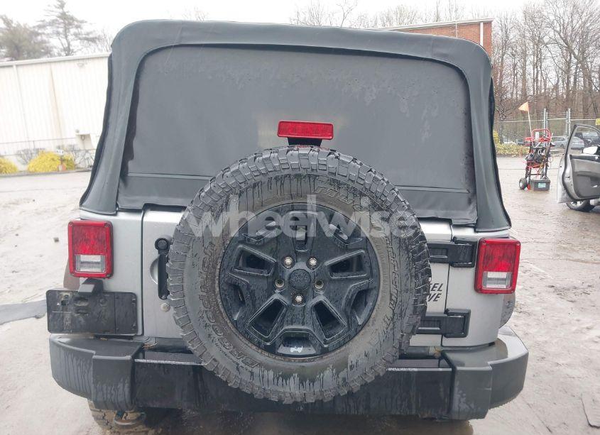 Photo 16 of 2016 Jeep Wrangler UNLIMITED WILLYS WHEELER (VIN 1C4BJWDG4GL204728)