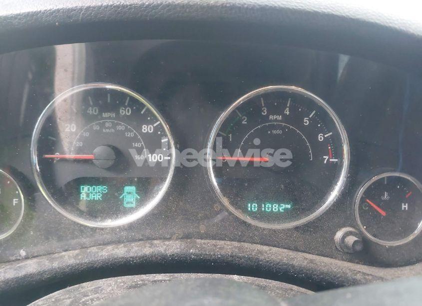 Photo 7 of 2016 Jeep Wrangler UNLIMITED WILLYS WHEELER (VIN 1C4BJWDG4GL204728)