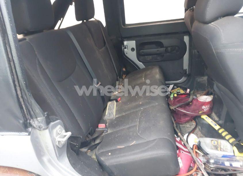 Photo 8 of 2016 Jeep Wrangler UNLIMITED WILLYS WHEELER (VIN 1C4BJWDG4GL204728)