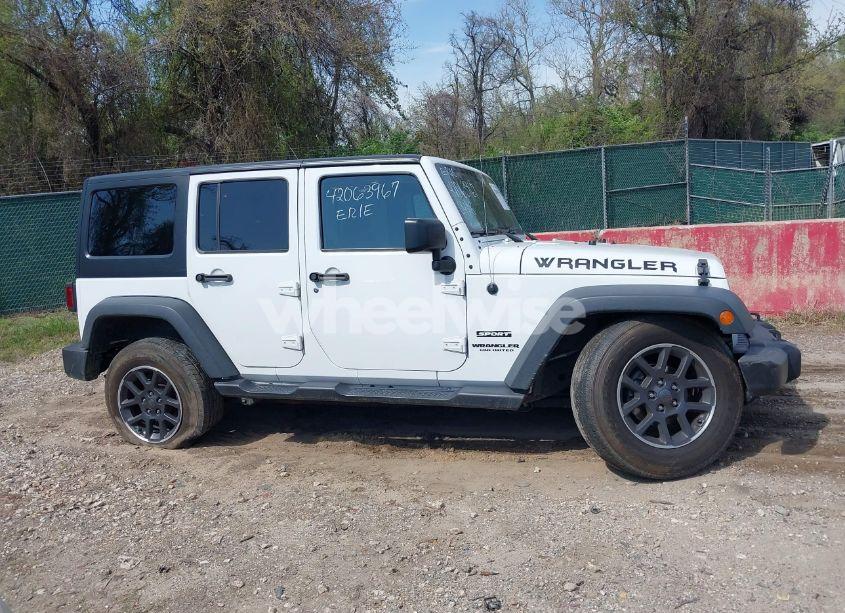 Photo 13 of 2017 Jeep Wrangler UNLIMITED SPORT 4X4 (VIN 1C4BJWDG4HL639590)