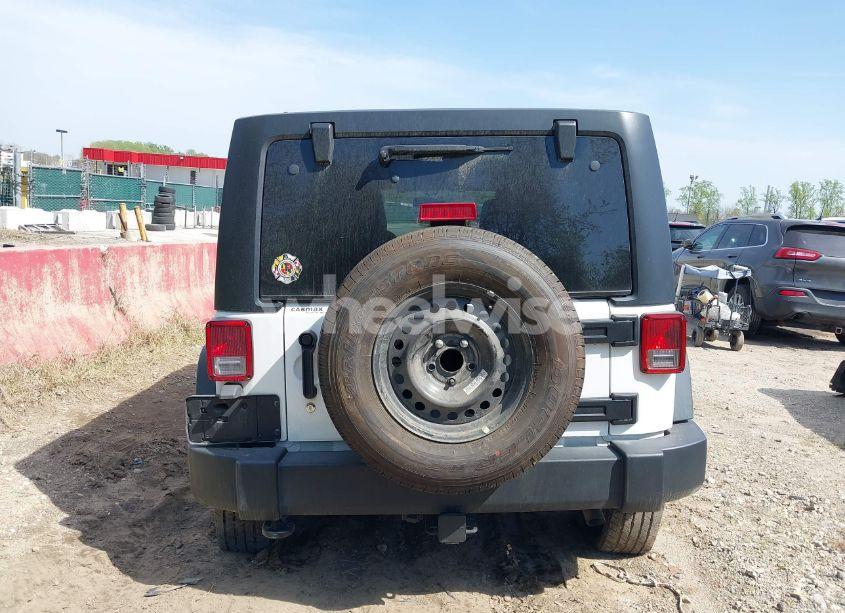 Photo 16 of 2017 Jeep Wrangler UNLIMITED SPORT 4X4 (VIN 1C4BJWDG4HL639590)