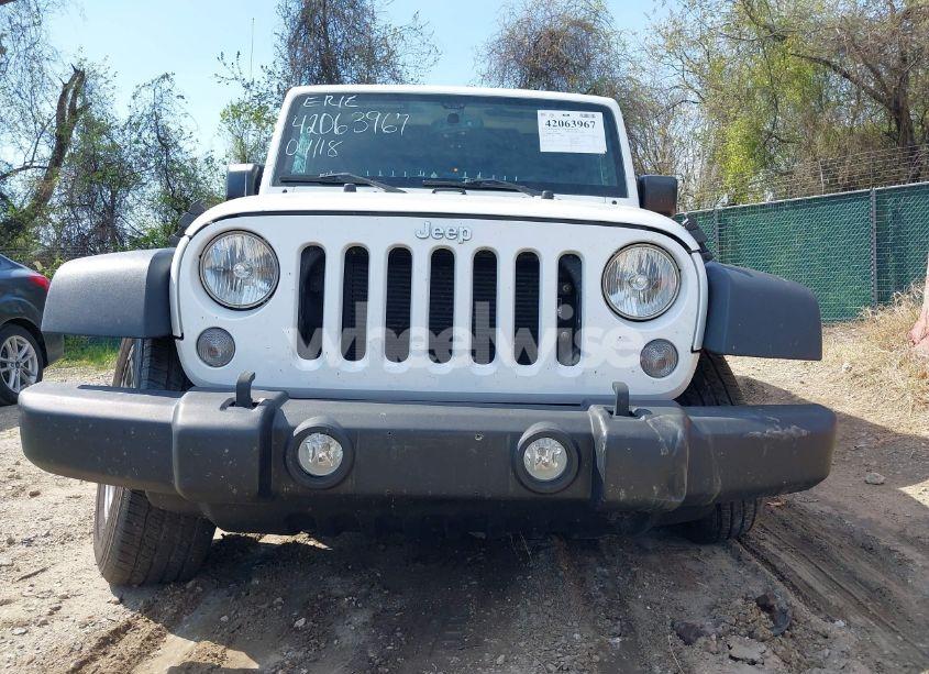 Photo 6 of 2017 Jeep Wrangler UNLIMITED SPORT 4X4 (VIN 1C4BJWDG4HL639590)