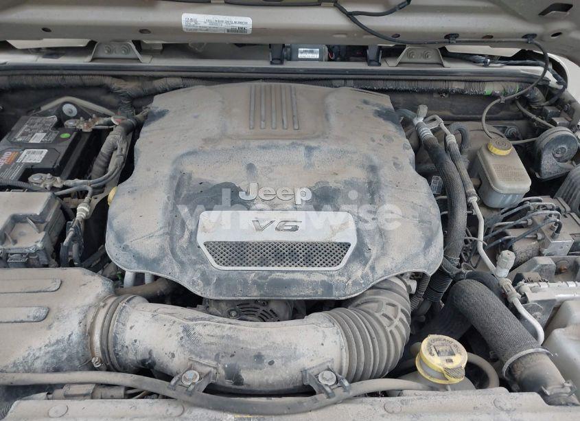 Photo 10 of 2017 Jeep Wrangler UNLIMITED SPORT 4X4 (VIN 1C4BJWDG4HL724929)