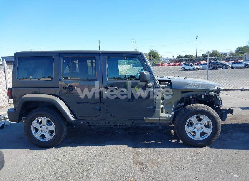 Photo 13 of 2018 Jeep Wrangler JK UNLIMITED WILLY WHEELER W 4X4 (VIN 1C4BJWDG4JL868700)