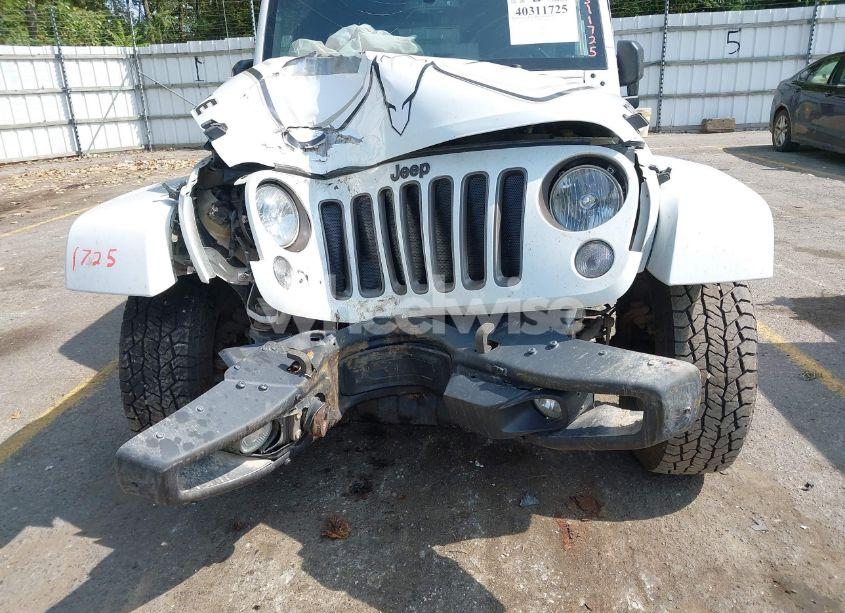 Photo 6 of 2018 Jeep Wrangler JK UNLIMITED SPORT (VIN 1C4BJWDG4JL902862)