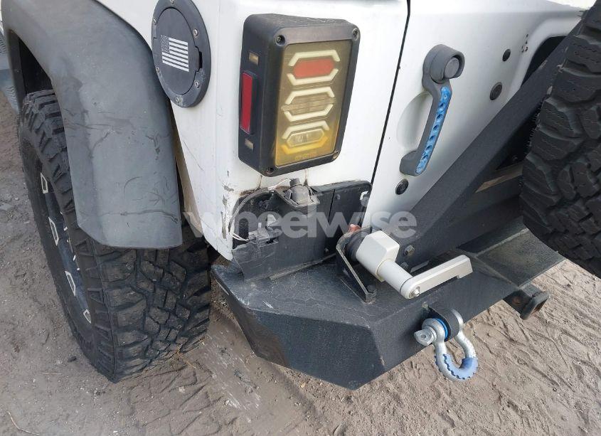 Photo 6 of 2012 Jeep Wrangler UNLIMITED SPORT (VIN 1C4BJWDG5CL283837)