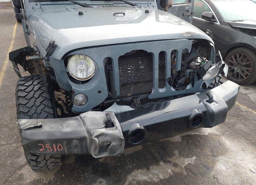 Photo 6 of 2014 Jeep Wrangler UNLIMITED WILLYS WHEELER (VIN 1C4BJWDG5EL224001)