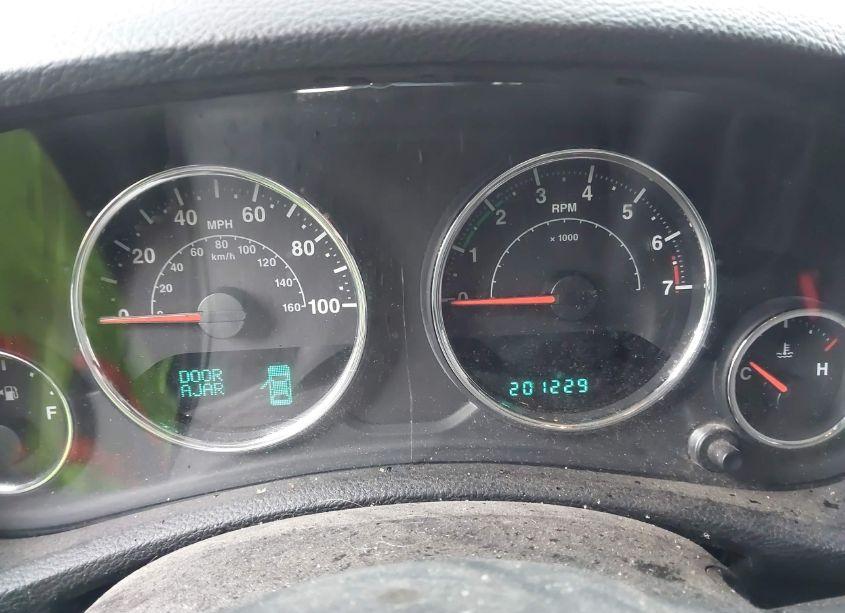 Photo 7 of 2014 Jeep Wrangler UNLIMITED WILLYS WHEELER (VIN 1C4BJWDG5EL224001)