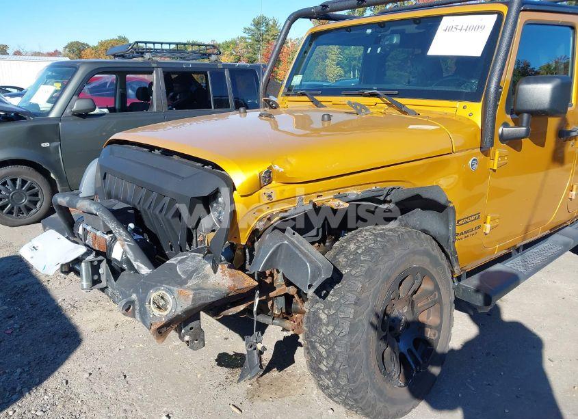 Photo 6 of 2014 Jeep Wrangler UNLIMITED SPORT (VIN 1C4BJWDG5EL267723)