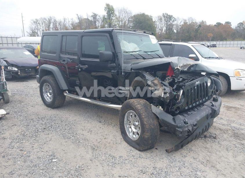 2014 Jeep Wrangler UNLIMITED SPORT (VIN 1C4BJWDG5EL292444) main photo