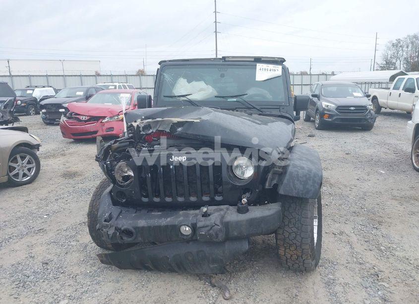 Photo 12 of 2014 Jeep Wrangler UNLIMITED SPORT (VIN 1C4BJWDG5EL292444)