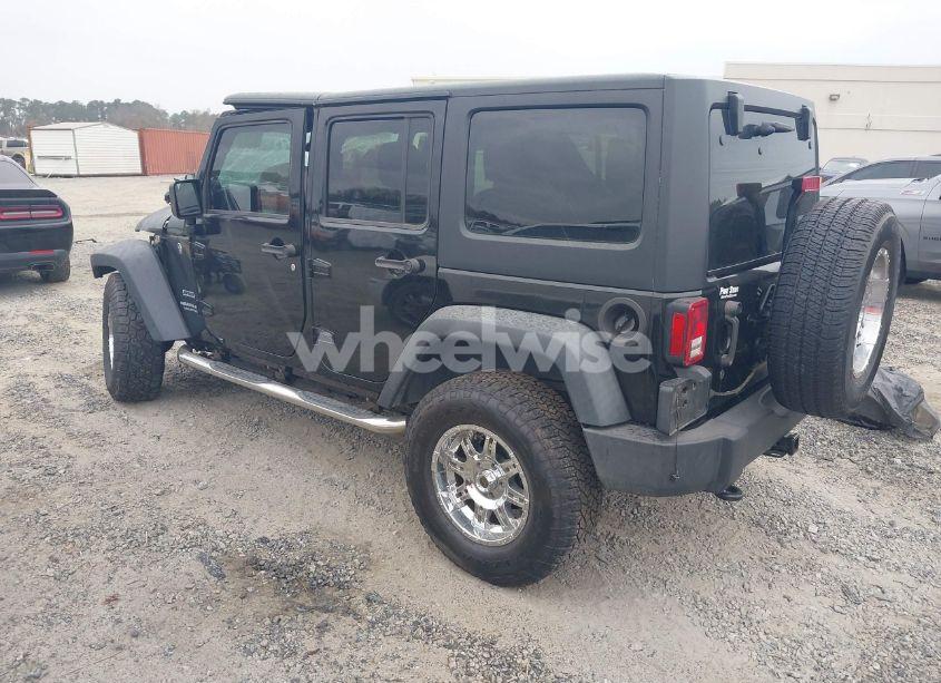 Photo 3 of 2014 Jeep Wrangler UNLIMITED SPORT (VIN 1C4BJWDG5EL292444)