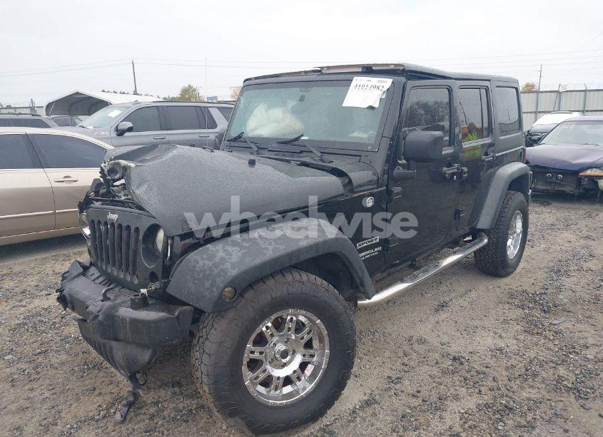 Photo 6 of 2014 Jeep Wrangler UNLIMITED SPORT (VIN 1C4BJWDG5EL292444)