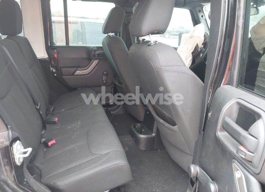 Photo 8 of 2014 Jeep Wrangler UNLIMITED SPORT (VIN 1C4BJWDG5EL292444)