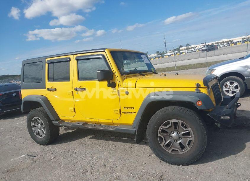 Photo 13 of 2015 Jeep Wrangler UNLIMITED SPORT (VIN 1C4BJWDG5FL573788)