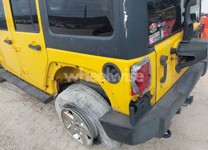 Photo 6 of 2015 Jeep Wrangler UNLIMITED SPORT (VIN 1C4BJWDG5FL589750)