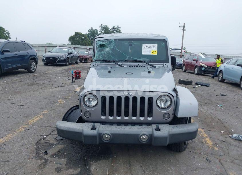 Photo 6 of 2015 Jeep Wrangler UNLIMITED SPORT (VIN 1C4BJWDG5FL685474)