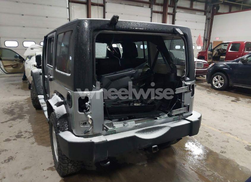 Photo 16 of 2015 Jeep Wrangler UNLIMITED SPORT (VIN 1C4BJWDG5FL761050)