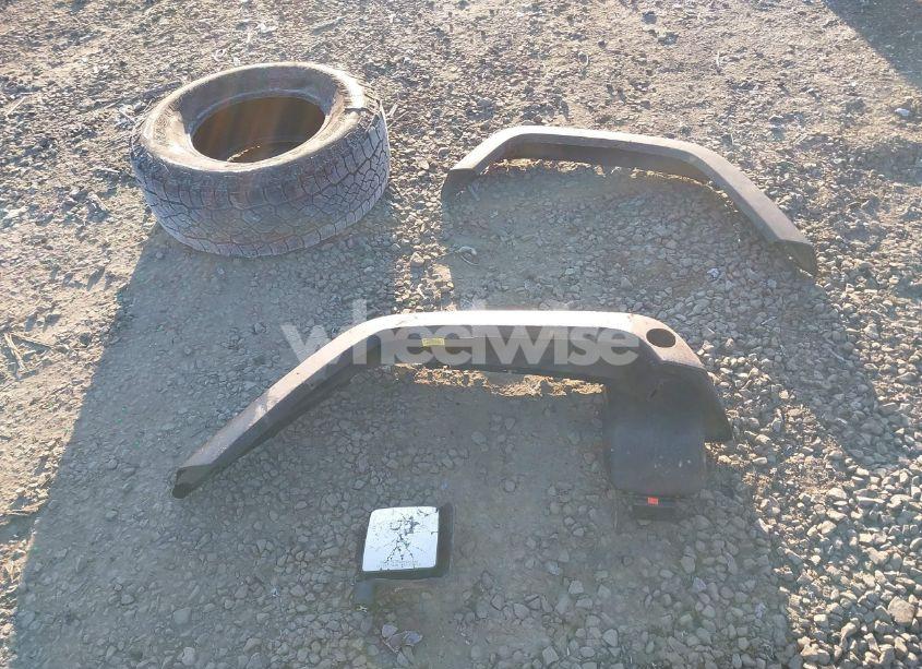 Photo 12 of 2016 Jeep Wrangler UNLIMITED SPORT (VIN 1C4BJWDG5GL220663)