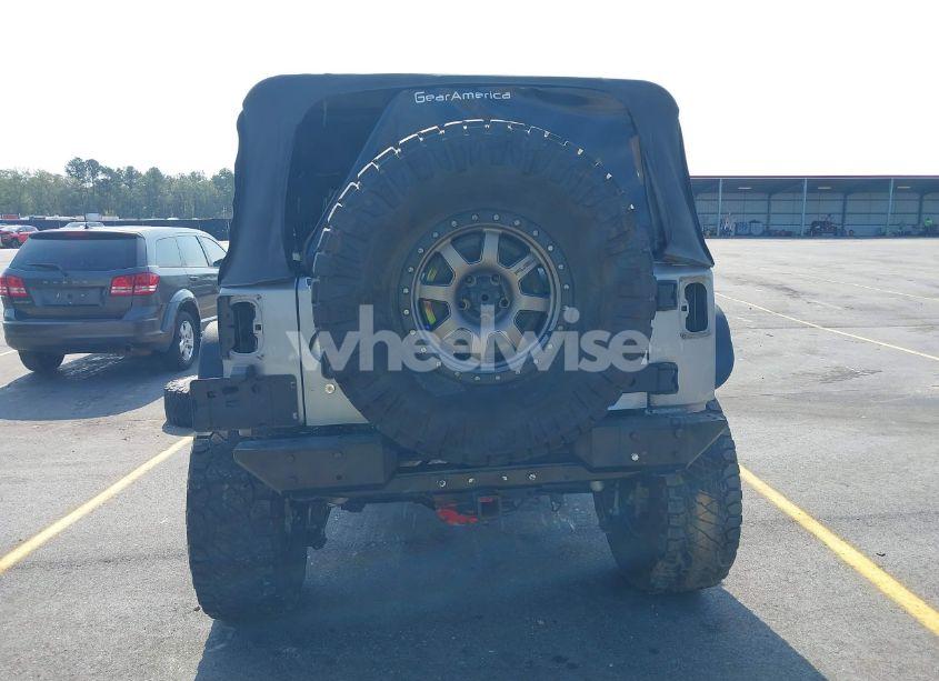 Photo 17 of 2016 Jeep Wrangler UNLIMITED SPORT (VIN 1C4BJWDG5GL270270)