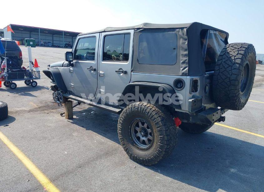 Photo 3 of 2016 Jeep Wrangler UNLIMITED SPORT (VIN 1C4BJWDG5GL270270)