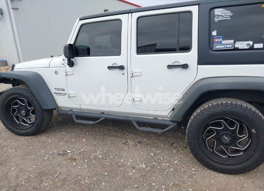 Photo 14 of 2016 Jeep Wrangler UNLIMITED SPORT (VIN 1C4BJWDG5GL286310)