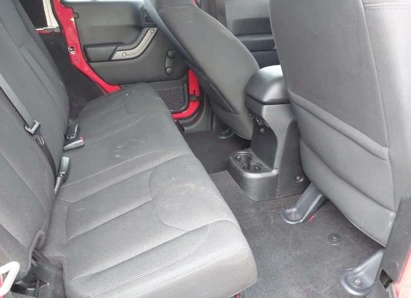 Photo 8 of 2016 Jeep Wrangler UNLIMITED SPORT (VIN 1C4BJWDG5GL332878)