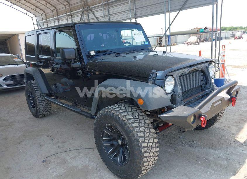 2017 Jeep Wrangler UNLIMITED SPORT 4X4 (VIN 1C4BJWDG5HL508796) main photo