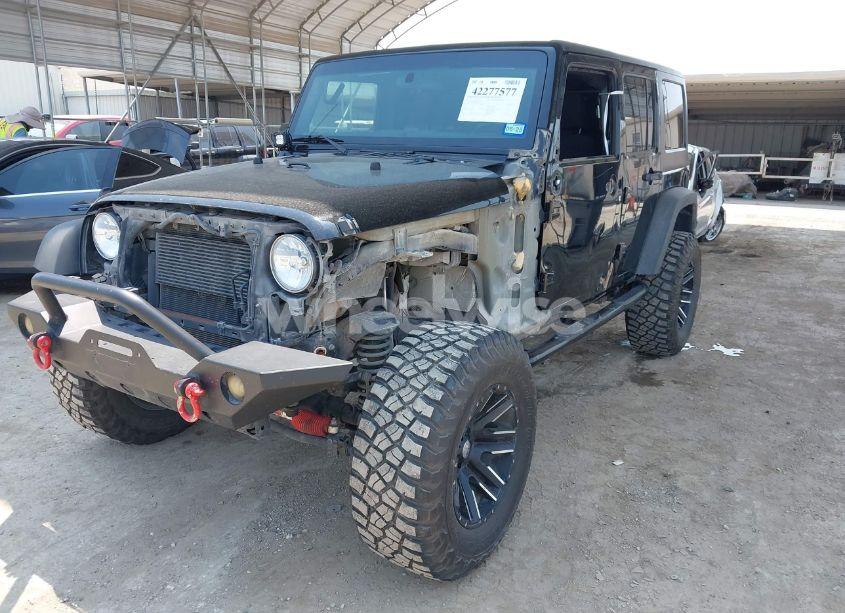 Photo 2 of 2017 Jeep Wrangler UNLIMITED SPORT 4X4 (VIN 1C4BJWDG5HL508796)