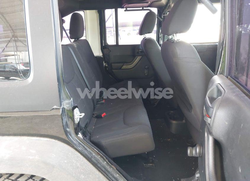 Photo 8 of 2017 Jeep Wrangler UNLIMITED SPORT 4X4 (VIN 1C4BJWDG5HL508796)