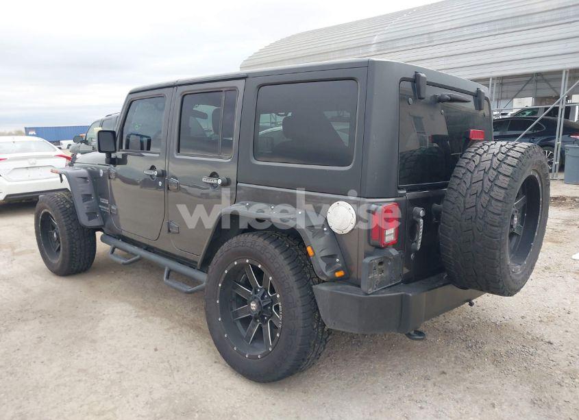 Photo 3 of 2017 Jeep Wrangler UNLIMITED SPORT 4X4 (VIN 1C4BJWDG5HL554161)