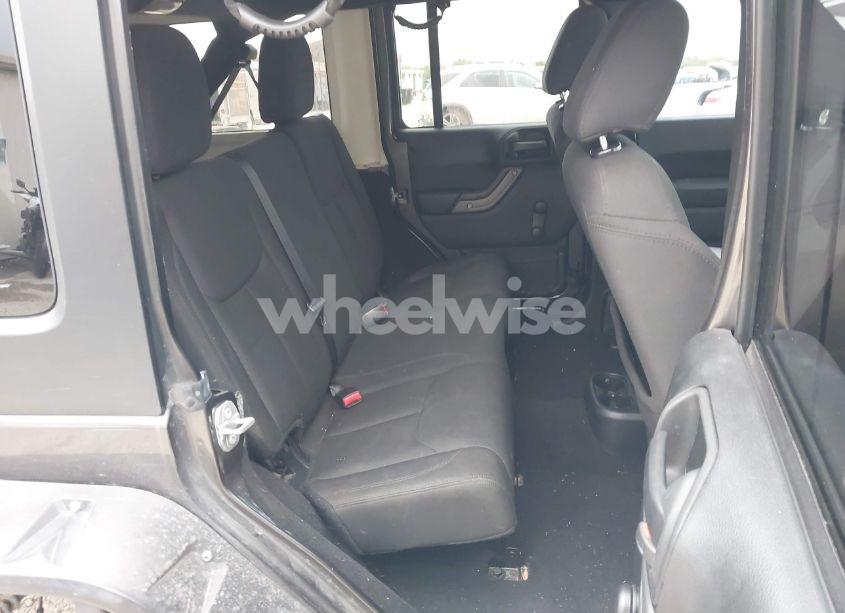 Photo 8 of 2017 Jeep Wrangler UNLIMITED SPORT 4X4 (VIN 1C4BJWDG5HL554161)